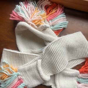 Kids unicorn hat and scarf attached